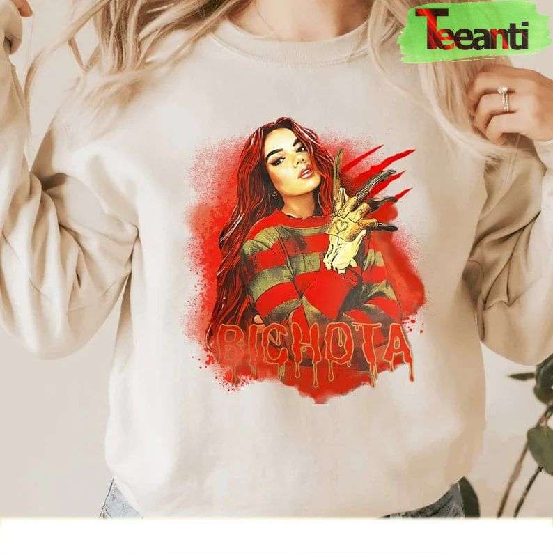 Karol G Strip Love Tour 2022 T-Shirt