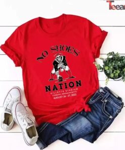 Kenny Chesney No Shoes Nation Gillette Stadium 2022 T-Shirt