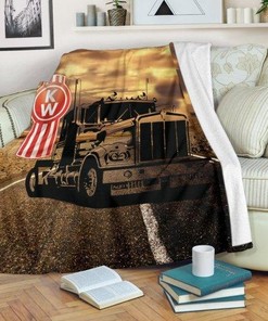 Kenworth Retro Quilt Blanket Bedding Set for Home Décor