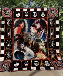 Kiss World Quilt Blanket Bedding Set