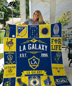 La Galaxy Est 19 Collection Quilt Blanket Bedding Set