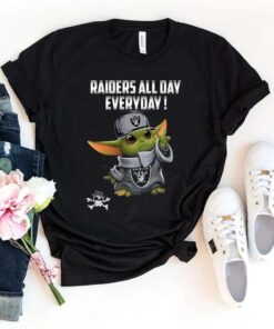 Las Vegas Raiders Baby Yoda T-Shirt