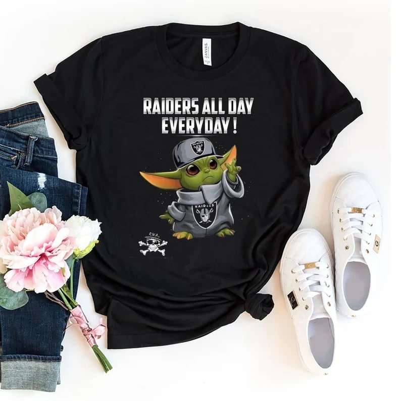Las Vegas Raiders Baby Yoda T-Shirt