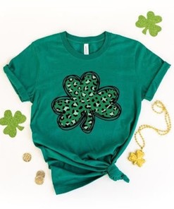Leopard Print Shamrock Shirt, St. Patricks Day Shirt, Shamrock Lucky Lips, Four Leaf Clover, Shamrock, Irish Shirt