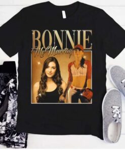 Letterkenny Bonnie Mcmurray Kamilla Kowal 90S Vintage T-Shirt