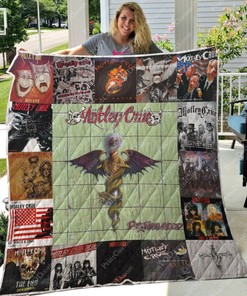 Limited Edition Motley Crue Quilt Blanket Bedding Set