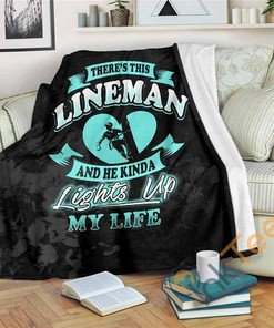 Lineman Lights Up My Life Sherpa Fleece Blanket Gifts for Family, for Couple