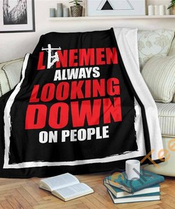 Lineman Looking Down On People Sherpa Fleece Blanket Gifts for Family, for Couple