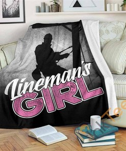 Lineman's Girl Sherpa Fleece Blanket Gifts for Family, for Couple