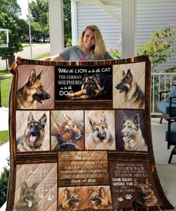 Look Right Besind You And I'll Be There German Shepherd Quilt Blanket