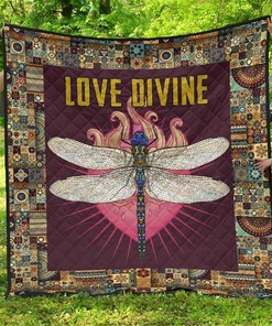 Love Divine Dragonfly Beautiful Gift Idea Quilt