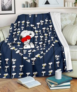 Love Heart Snoopy Cute Sherpa Fleece Blanket Gifts for Family, for Couple