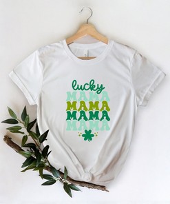 Lucky Mama Patrick Day Shirt, St. Patricks Day Shirt, Shamrock Lucky, Four Leaf Clover, Shamrock, Irish Shirt