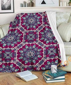 Magenta Mandala Bohemian Pattern Sherpa Fleece Blanket Gifts for Family, for Couple