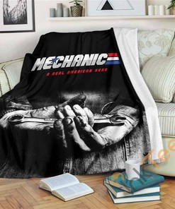Mechanic Real American Hero Sherpa Fleece Blanket Gifts for Family, for Couple