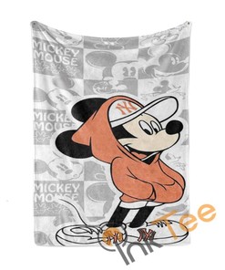Mickey Mouse Limited Edition Sherpa Fleece Blanket Gifts for Family, for Couple