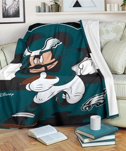Mickey Plays Eagles Football Sherpa Fleece Blanket Gifts for Family, for Couple