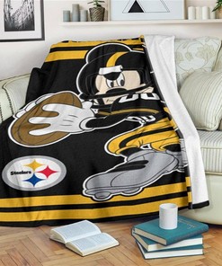 Mickey Plays Steelers Football Sherpa Fleece Blanket Gifts for Family, for Couple