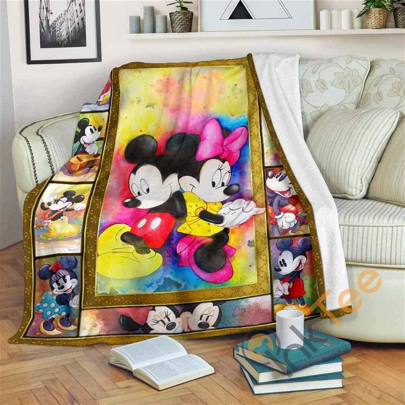 Mickey and Minnie Sherpa Fleece Blanket Gifts for Family, for Couple
