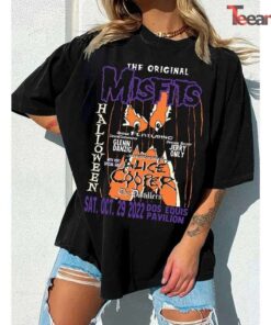 Misfits Dallas' Dos Equis Pavilion 2022 Tour T-Shirt