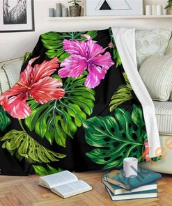 Monstera Hibiscus Hawaii Pattern Sherpa Fleece Blanket Gifts for Family, for Couple
