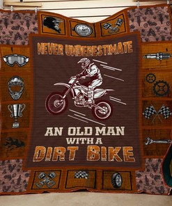Motocross Never Underestimate An Old Man With A Dirt Bike Quilt Blanket Bedding Set