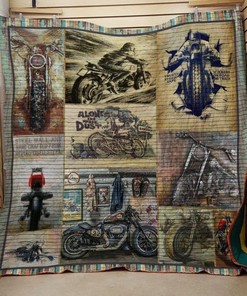 Motorcycle Alone In The Dust Quilt Blanket Bedding Set