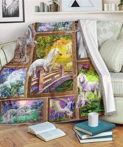 Mystic Unicorn Unicorn Lover Sherpa Fleece Blanket Gifts for Family, for Couple