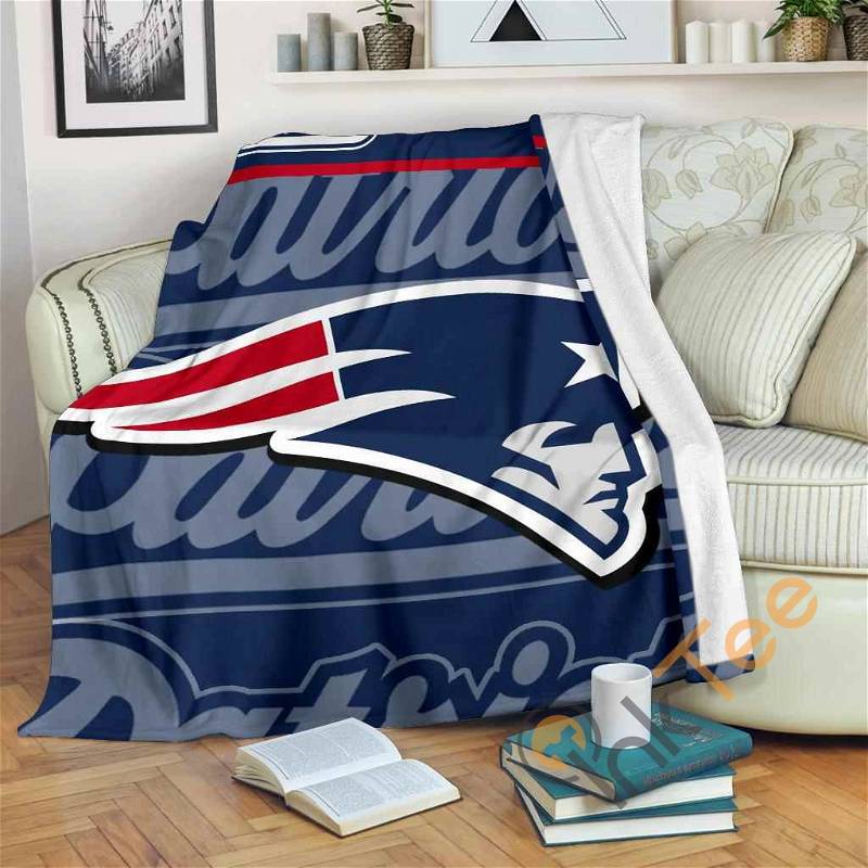 New England Patriot Sherpa Fleece Blanket Gifts for Family, for Couple