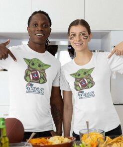 New England Patriots Yoda Star Wars Fan T-Shirt