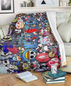 One Piece Pirate Logo Sherpa Fleece Blanket Gifts for Family, for Couple