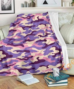 Pastel Purple Camouflage Sherpa Fleece Blanket Gifts for Family, for Couple
