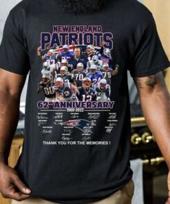 Patriots 62Nd Anniversary Signatures Thank You For The Memories T-Shirt