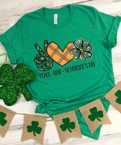 Peace Love St Patrick's Day Shirt, Patrick Lucky Shirt, St. Patricks Day Shirt, Shamrock Lucky Lips, Four Leaf Clover, Shamrock, Irish Shirt