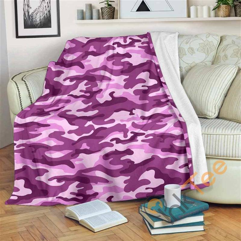 Pink Camouflage Sherpa Fleece Blanket Gifts for Family, for Couple