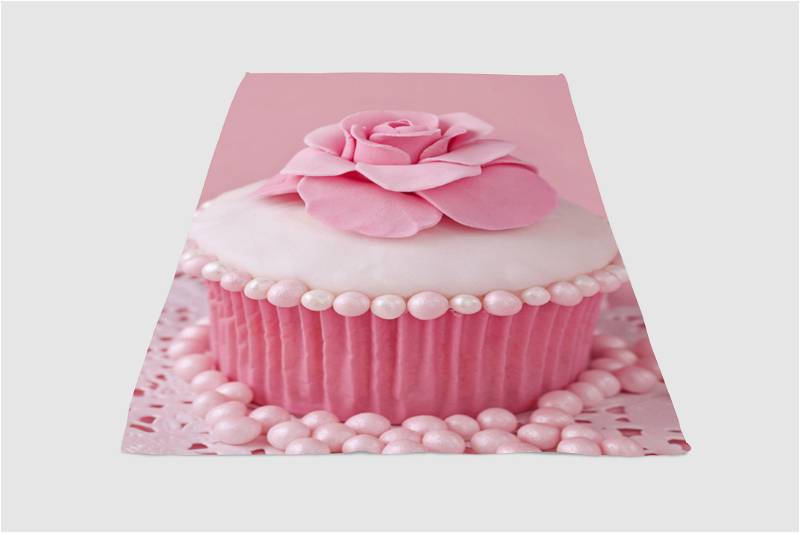 Pink Cupcake Aesthetic Sherpa Fleece Blanket Gifts for Family, for Couple