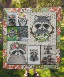 Raccoon My Spirit Animal Is A Trash Panda Quilt Blanket Bedding Set Great Customized Blanket Gifts For Birthday Christmas Thanksgiving