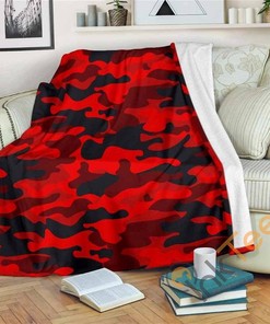 Red And Black Camouflage Sherpa Fleece Blanket Gifts for Family, for Couple
