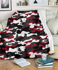 Red Snow Camouflage Sherpa Fleece Blanket Gifts for Family, for Couple