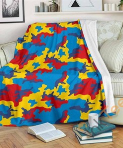 Red Yellow And Blue Camouflage Sherpa Fleece Blanket Gifts for Family, for Couple