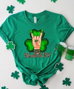 Retro Shamrockin Shirt, Retro St Patricks Day Shirt, St Paddys Day Shirt, Saint Patricks Day Shirt, Shamrock Shirt Women, Party Shirt Women