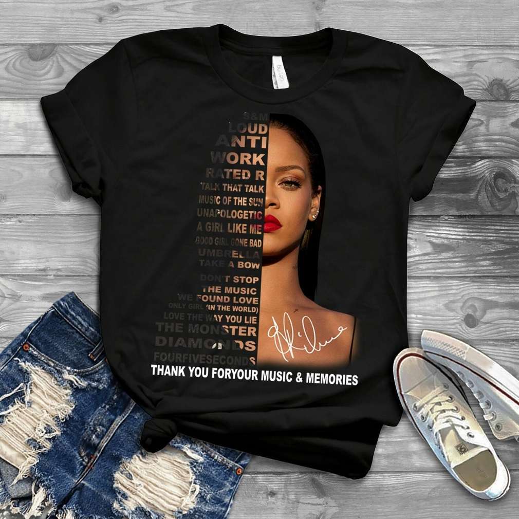 Rihanna Short Sleeve T-Shirt