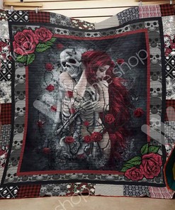 Skull Couple And Roses Quilt Blanket Great Customized Gifts For Birthday Christmas Thanksgiving Perfect Gifts For Skull Lover