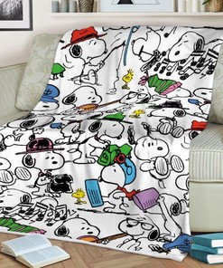 Snoopy Woodstock Peanuts Fan Gift, Snoopy Woodstock Peanuts Gift, Snoopy Woodstock Peanuts Comfy Throw Blanket Gift