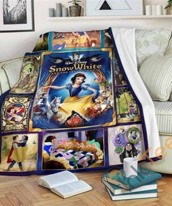 Snow White And 7 Dwarf Fleece Gift Idea Sherpa Fleece Blanket Gifts for Family, for Couple