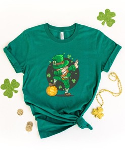 St. Patrick Shirt, Happy St. Patrick Day Shirt, St.Patricks Day Shirt, Shamrock Lucky, Four Leaf Clover, Irish Shirt