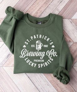 St. Patrick's Brewing Co Sweatshirt, Happy St Pattys Shirt, St Paddy's Shamrock Shirt Gift, Irish Shirt