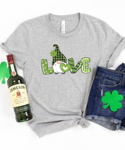 St Patricks Day Gnomes Love Shirt, Shamrock Shirt, Saint Patricks Day Shirt, Patricks Day Gnome Shirt, Saint Patricks Day Family Matching Shirt