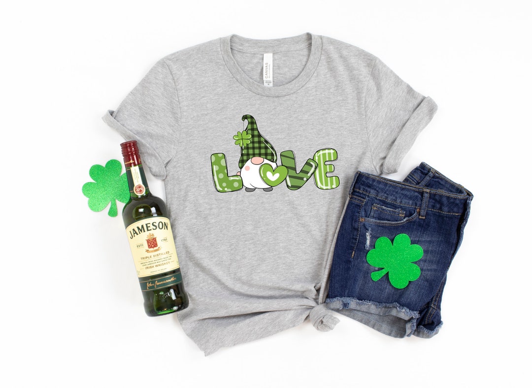 St Patricks Day Gnomes Love Shirt, Shamrock Shirt, Saint Patricks Day Shirt, Patricks Day Gnome Shirt, Saint Patricks Day Family Matching Shirt