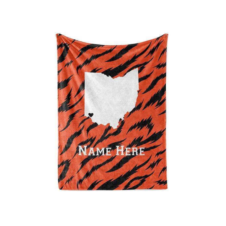 State Pride Series Cincinnati Ohio - Personalized Custom Blanket With Your Family Name Sherpa Fleece Blanket Gifts for Family, for Couple